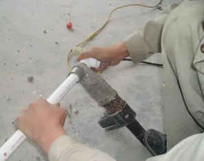 鸡西市漏水维修电话